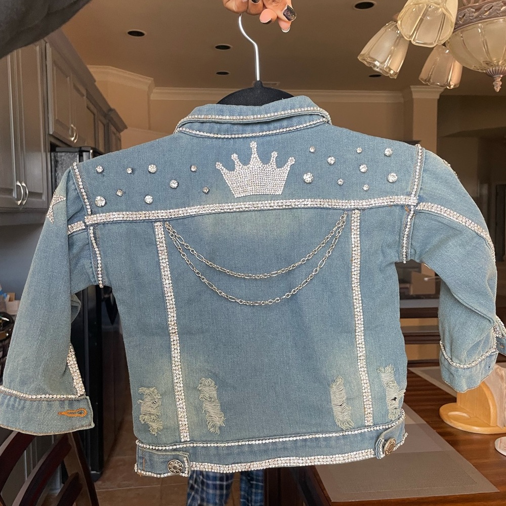 Custom rhinestone Jean jacket - Picture 3 of 9
